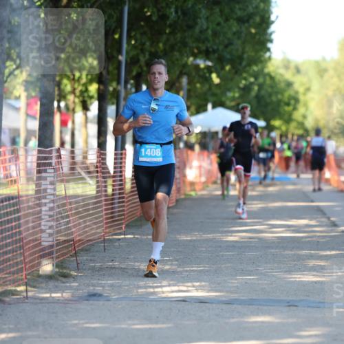 07.09.2025 - 19. Norderstedt Triathlon Michael Strokosch http://msf.ph/oto/8768260 07.09.2025 16:19:26 Laufen 544 meine-sportfotos.de