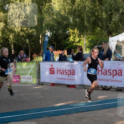 07.09.2025 - 19. Norderstedt Triathlon Zöllner http://msf.ph/oto/8768299 07.09.2025 09:17:05 Ziel 6, 28 meine-sportfotos.de