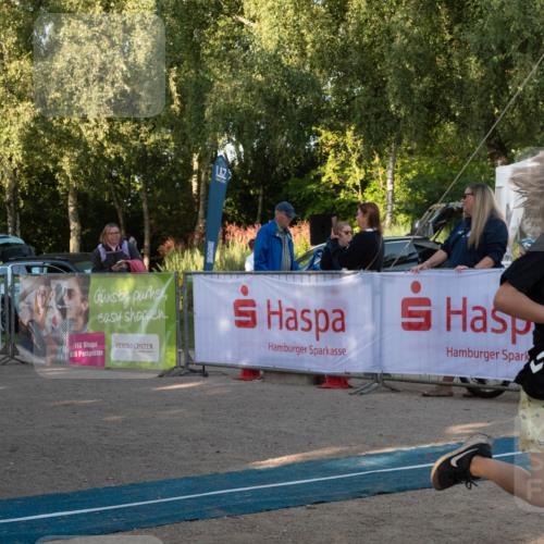 07.09.2025 - 19. Norderstedt Triathlon Zöllner http://msf.ph/oto/8768306 07.09.2025 09:17:06 Ziel 6, 28 meine-sportfotos.de