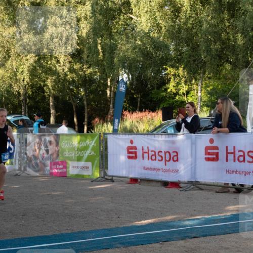 07.09.2025 - 19. Norderstedt Triathlon Zöllner http://msf.ph/oto/8768313 07.09.2025 09:17:13 Ziel 36, 40 meine-sportfotos.de