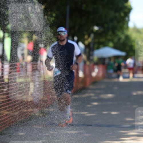07.09.2025 - 19. Norderstedt Triathlon Michael Strokosch http://msf.ph/oto/8768317 07.09.2025 15:22:36 Laufen 364, 1501 meine-sportfotos.de