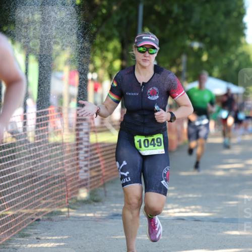 07.09.2025 - 19. Norderstedt Triathlon Michael Strokosch http://msf.ph/oto/8768344 07.09.2025 16:19:36 Laufen 534, 939, 1049 meine-sportfotos.de