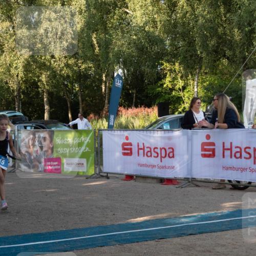 07.09.2025 - 19. Norderstedt Triathlon Zöllner http://msf.ph/oto/8768351 07.09.2025 09:17:21 Ziel 15, 36, 40 meine-sportfotos.de
