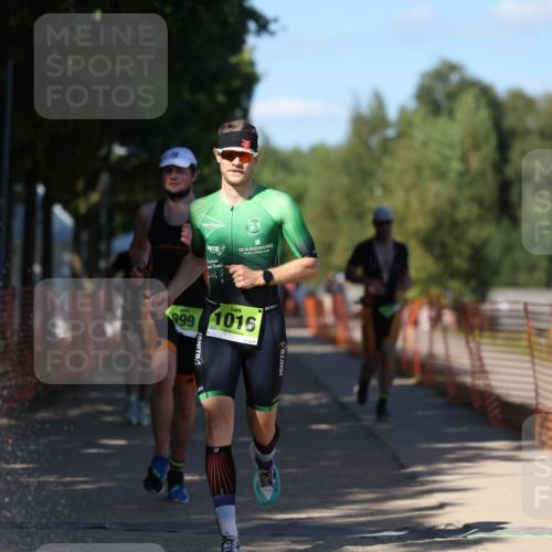 07.09.2025 - 19. Norderstedt Triathlon Michael Strokosch http://msf.ph/oto/8768357 07.09.2025 15:22:48 Laufen 1000, 1431, 1462 meine-sportfotos.de