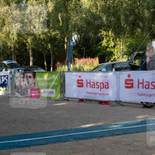 07.09.2025 - 19. Norderstedt Triathlon Zöllner http://msf.ph/oto/8768408 07.09.2025 09:17:35 Ziel 8, 13, 47, 48 meine-sportfotos.de