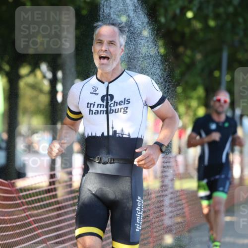 07.09.2025 - 19. Norderstedt Triathlon Michael Strokosch http://msf.ph/oto/8768458 07.09.2025 16:20:04 Laufen 546, 1079, 1553, 1592 meine-sportfotos.de