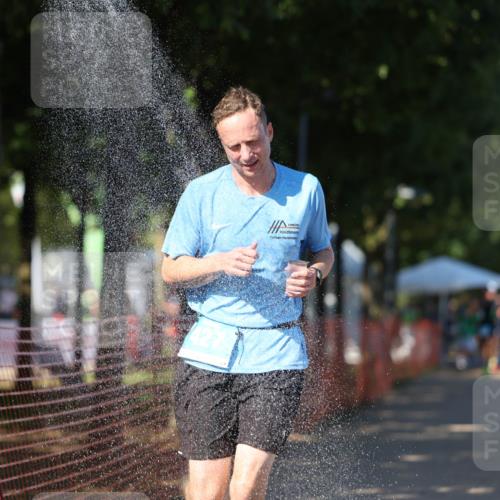 07.09.2025 - 19. Norderstedt Triathlon Michael Strokosch http://msf.ph/oto/8768487 07.09.2025 15:23:27 Laufen 427 meine-sportfotos.de