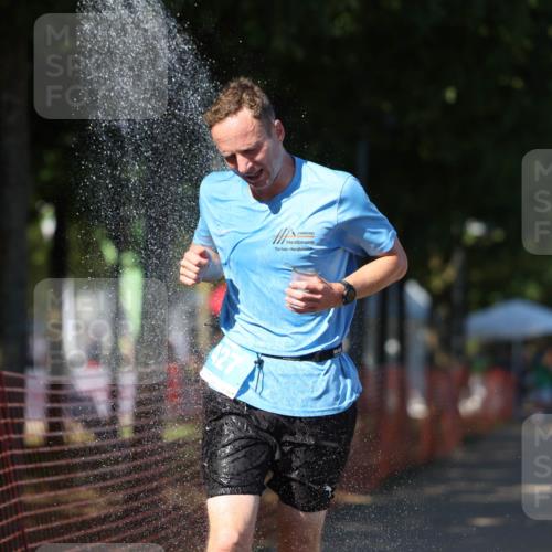 07.09.2025 - 19. Norderstedt Triathlon Michael Strokosch http://msf.ph/oto/8768490 07.09.2025 15:23:28 Laufen 427 meine-sportfotos.de