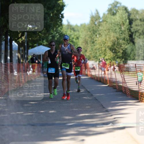 07.09.2025 - 19. Norderstedt Triathlon Michael Strokosch http://msf.ph/oto/8768503 07.09.2025 15:23:37 Laufen 888 meine-sportfotos.de