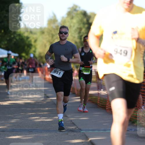 07.09.2025 - 19. Norderstedt Triathlon Michael Strokosch http://msf.ph/oto/8768531 07.09.2025 16:20:19 Laufen 949, 951, 1550 meine-sportfotos.de