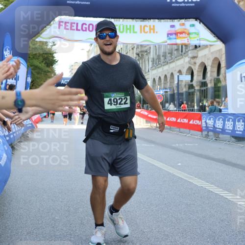 07.09.2025 - BARMER Alsterlauf Strokosch-Dieckow http://msf.ph/oto/8768565 07.09.2025 10:32:04 Ziel 3307, 4222 meine-sportfotos.de