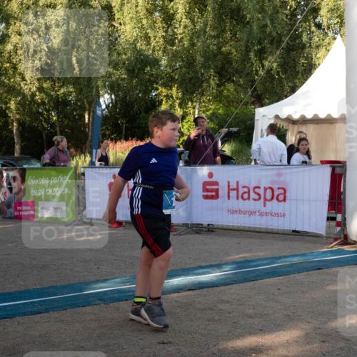 07.09.2025 - 19. Norderstedt Triathlon Zöllner http://msf.ph/oto/8768566 07.09.2025 09:22:37 Ziel 19 meine-sportfotos.de