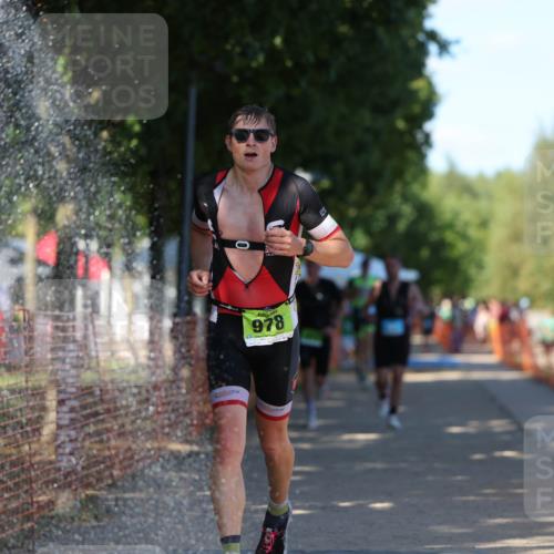 07.09.2025 - 19. Norderstedt Triathlon Michael Strokosch http://msf.ph/oto/8768572 07.09.2025 15:24:01 Laufen 363, 1025, 1406 meine-sportfotos.de