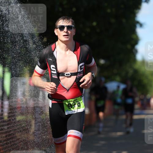 07.09.2025 - 19. Norderstedt Triathlon Michael Strokosch http://msf.ph/oto/8768587 07.09.2025 15:24:02 Laufen 363, 1025, 1406 meine-sportfotos.de