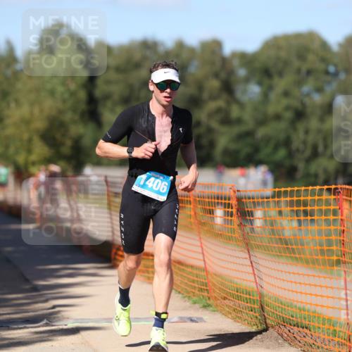 07.09.2025 - 19. Norderstedt Triathlon Michael Strokosch http://msf.ph/oto/8768593 07.09.2025 15:24:03 Laufen 363, 1025, 1406 meine-sportfotos.de