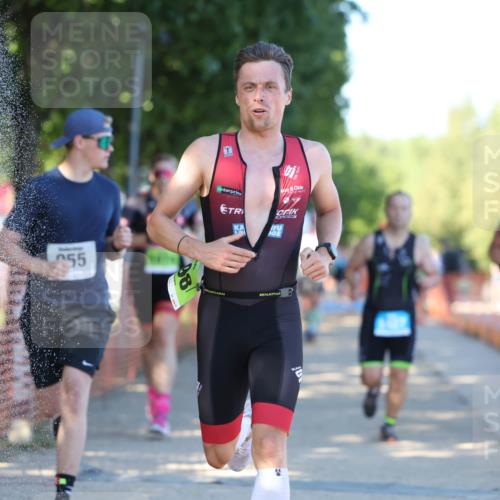 07.09.2025 - 19. Norderstedt Triathlon Michael Strokosch http://msf.ph/oto/8768604 07.09.2025 16:20:39 Laufen 493, 498, 525, 870, 955, 1071, 1074, 1427 meine-sportfotos.de