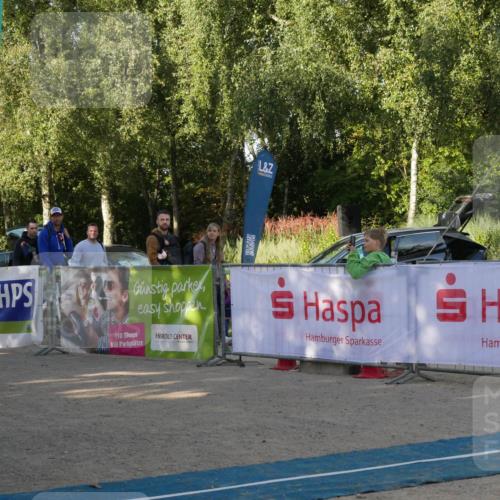 07.09.2025 - 19. Norderstedt Triathlon Zöllner http://msf.ph/oto/8768607 07.09.2025 09:44:43 Ziel 553 meine-sportfotos.de