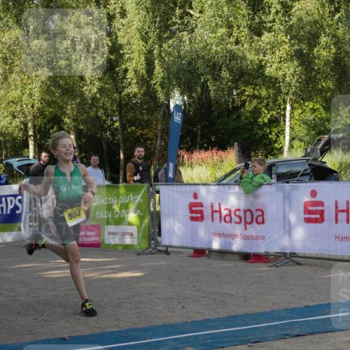 07.09.2025 - 19. Norderstedt Triathlon Zöllner http://msf.ph/oto/8768614 07.09.2025 09:44:44 Ziel 553 meine-sportfotos.de