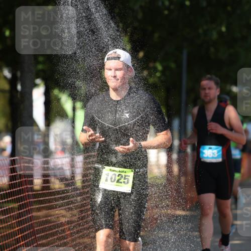 07.09.2025 - 19. Norderstedt Triathlon Michael Strokosch http://msf.ph/oto/8768620 07.09.2025 15:24:08 Laufen 363, 1025, 1406 meine-sportfotos.de