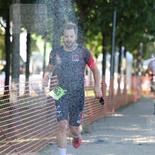 07.09.2025 - 19. Norderstedt Triathlon Michael Strokosch http://msf.ph/oto/8768629 07.09.2025 16:20:44 Laufen 493, 870, 955, 956, 1074, 1087, 1427 meine-sportfotos.de