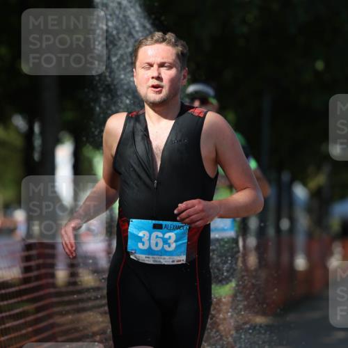 07.09.2025 - 19. Norderstedt Triathlon Michael Strokosch http://msf.ph/oto/8768639 07.09.2025 15:24:10 Laufen 363, 1025 meine-sportfotos.de