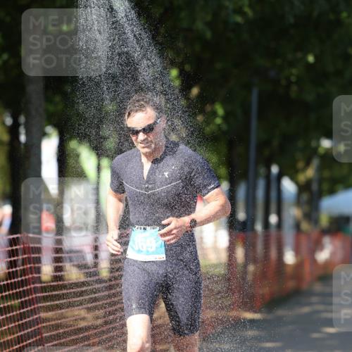 07.09.2025 - 19. Norderstedt Triathlon Michael Strokosch http://msf.ph/oto/8768657 07.09.2025 15:24:25 Laufen 369, 872 meine-sportfotos.de