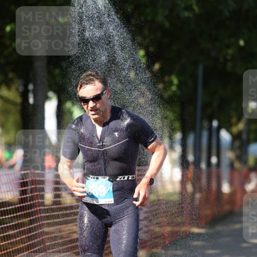 07.09.2025 - 19. Norderstedt Triathlon Michael Strokosch http://msf.ph/oto/8768660 07.09.2025 15:24:25 Laufen 369, 872 meine-sportfotos.de