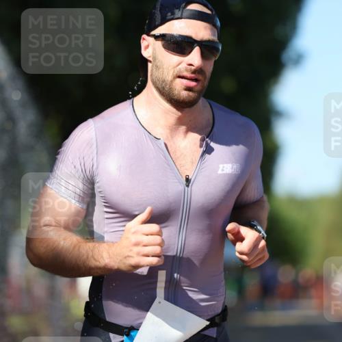 07.09.2025 - 19. Norderstedt Triathlon Michael Strokosch http://msf.ph/oto/8768691 07.09.2025 15:24:33 Laufen 872 meine-sportfotos.de