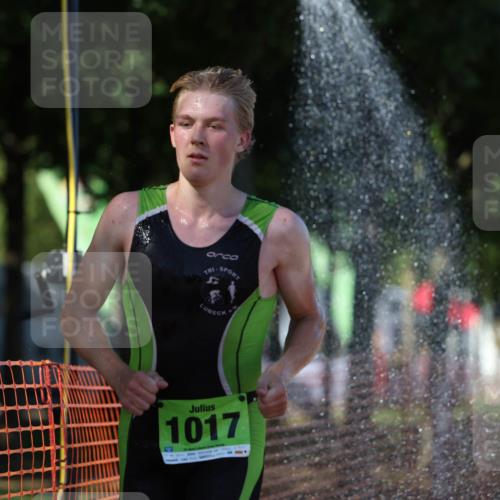 07.09.2025 - 19. Norderstedt Triathlon Michael Strokosch http://msf.ph/oto/8768697 07.09.2025 15:24:35 Laufen 872 meine-sportfotos.de