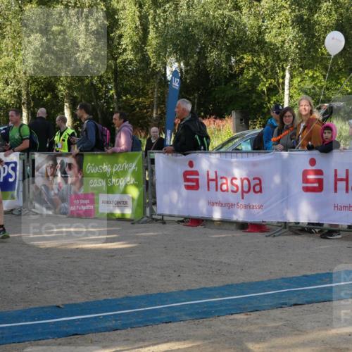 07.09.2025 - 19. Norderstedt Triathlon Zöllner http://msf.ph/oto/8768712 07.09.2025 09:46:53 Ziel 556, 570, 633 meine-sportfotos.de
