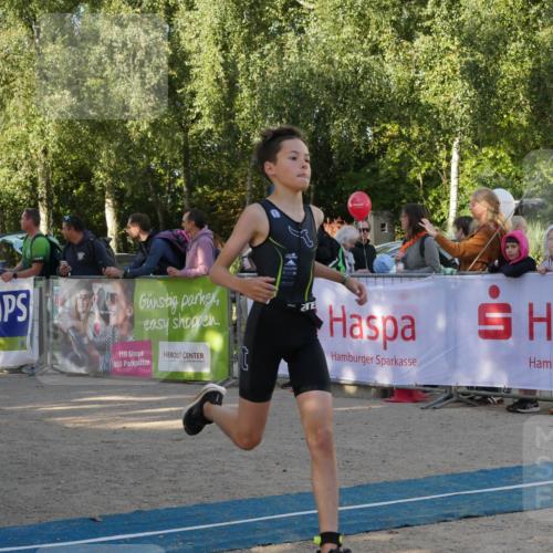 07.09.2025 - 19. Norderstedt Triathlon Zöllner http://msf.ph/oto/8768778 07.09.2025 09:47:28 Ziel 568 meine-sportfotos.de