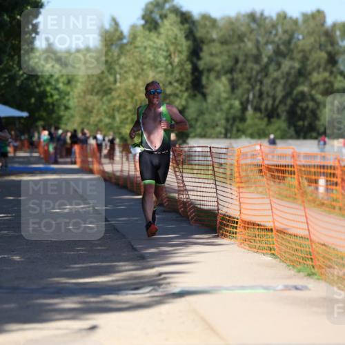 07.09.2025 - 19. Norderstedt Triathlon Michael Strokosch http://msf.ph/oto/8768813 07.09.2025 15:25:29 Laufen 411, 1005 meine-sportfotos.de