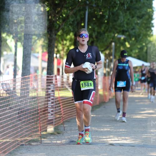 07.09.2025 - 19. Norderstedt Triathlon Michael Strokosch http://msf.ph/oto/8768840 07.09.2025 16:21:33 Laufen 365, 490, 504, 1089, 1581, 1618 meine-sportfotos.de