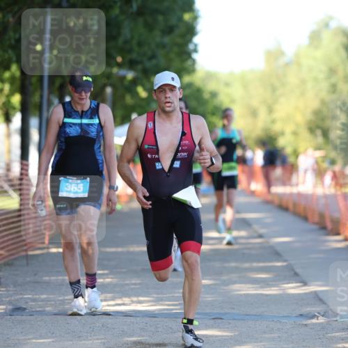 07.09.2025 - 19. Norderstedt Triathlon Michael Strokosch http://msf.ph/oto/8768860 07.09.2025 16:21:38 Laufen 365, 490, 504, 522, 541, 1089, 1411 meine-sportfotos.de