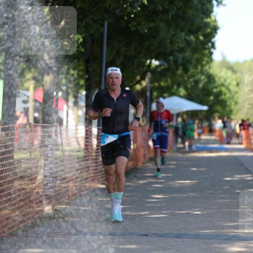 07.09.2025 - 19. Norderstedt Triathlon Michael Strokosch http://msf.ph/oto/8768861 07.09.2025 15:25:32 Laufen 411, 1005 meine-sportfotos.de