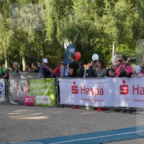 07.09.2025 - 19. Norderstedt Triathlon Zöllner http://msf.ph/oto/8768886 07.09.2025 09:48:28 Ziel 576, 607, 623 meine-sportfotos.de