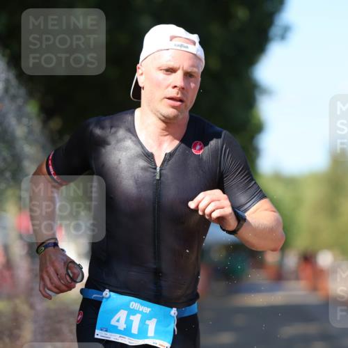 07.09.2025 - 19. Norderstedt Triathlon Michael Strokosch http://msf.ph/oto/8768915 07.09.2025 15:25:35 Laufen 411, 1005 meine-sportfotos.de