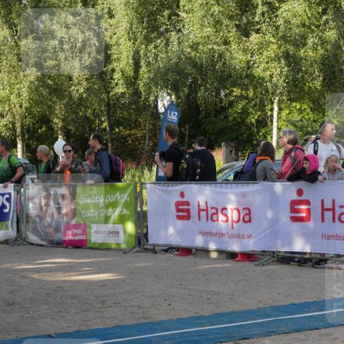 07.09.2025 - 19. Norderstedt Triathlon Zöllner http://msf.ph/oto/8768930 07.09.2025 09:48:39 Ziel 598, 603, 625 meine-sportfotos.de