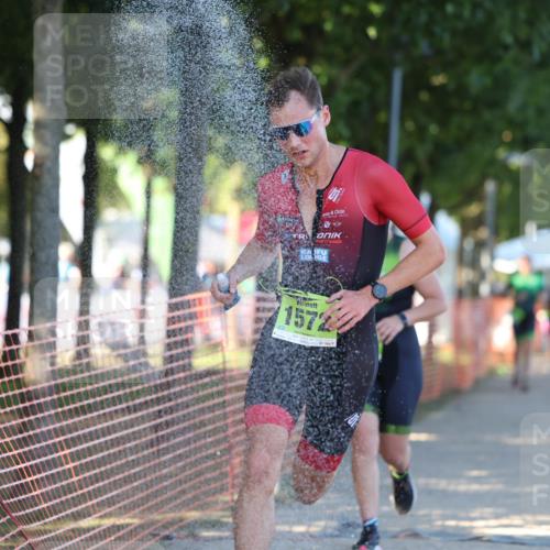 07.09.2025 - 19. Norderstedt Triathlon Michael Strokosch http://msf.ph/oto/8769021 07.09.2025 16:22:11 Laufen 453, 902, 903, 1555, 1572, 1594 meine-sportfotos.de