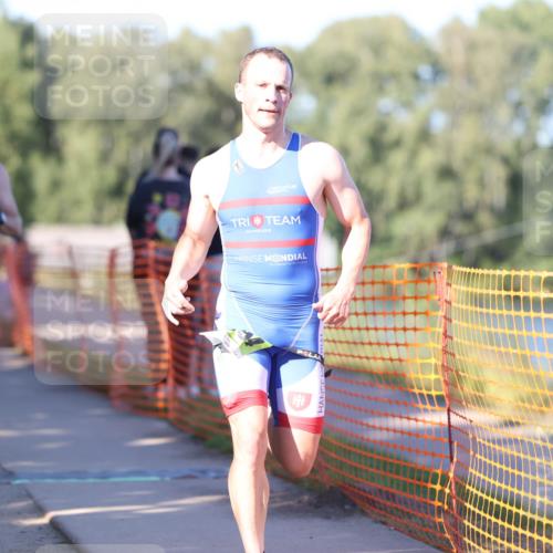 07.09.2025 - 19. Norderstedt Triathlon Michael Strokosch http://msf.ph/oto/8769033 07.09.2025 16:22:17 Laufen 465, 1058, 1555, 1594, 1611 meine-sportfotos.de