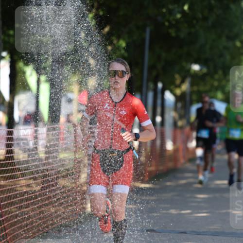 07.09.2025 - 19. Norderstedt Triathlon Michael Strokosch http://msf.ph/oto/8769069 07.09.2025 15:26:39 Laufen 428, 986, 1404, 1466 meine-sportfotos.de