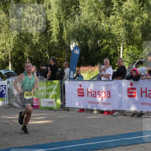 07.09.2025 - 19. Norderstedt Triathlon Zöllner http://msf.ph/oto/8769074 07.09.2025 09:49:55 Ziel 577, 618 meine-sportfotos.de