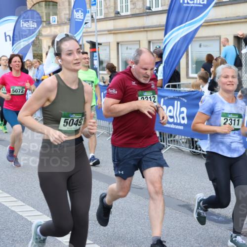 07.09.2025 - BARMER Alsterlauf Strokosch-Dieckow http://msf.ph/oto/8769081 07.09.2025 10:10:43 Ziel 2057, 2438, 2754, 3094, 3205, 3350, 4127, 4380, 4381, 4418, 4515, 5197, 5201, 5419, 5808, 6191, 8330, 8331, 8340, 8404 meine-sportfotos.de