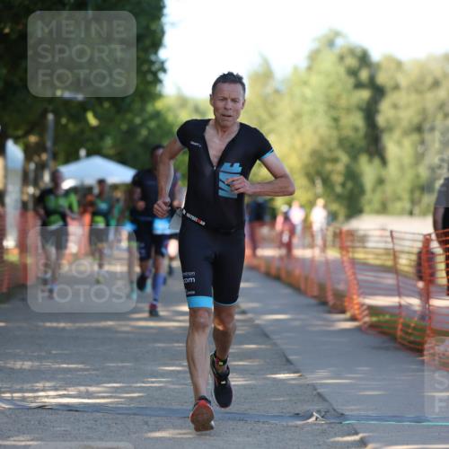 07.09.2025 - 19. Norderstedt Triathlon Michael Strokosch http://msf.ph/oto/8769088 07.09.2025 16:22:29 Laufen 1053, 1455, 1460, 1482, 1602, 1619, 1621 meine-sportfotos.de