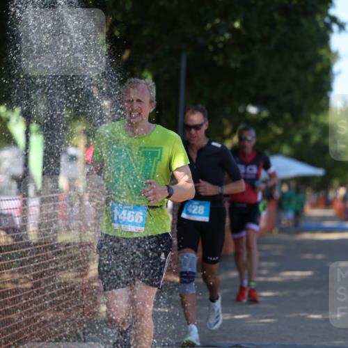 07.09.2025 - 19. Norderstedt Triathlon Michael Strokosch http://msf.ph/oto/8769121 07.09.2025 15:26:43 Laufen 428, 475, 986, 1404, 1466 meine-sportfotos.de