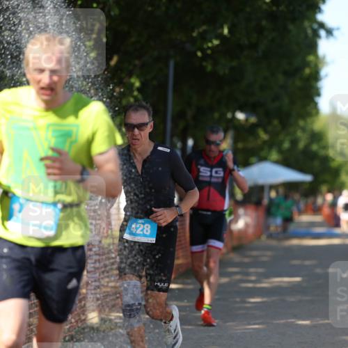 07.09.2025 - 19. Norderstedt Triathlon Michael Strokosch http://msf.ph/oto/8769129 07.09.2025 15:26:44 Laufen 428, 475, 986, 1466 meine-sportfotos.de