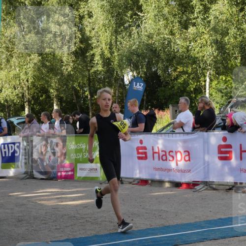 07.09.2025 - 19. Norderstedt Triathlon Zöllner http://msf.ph/oto/8769152 07.09.2025 09:50:27 Ziel 584 meine-sportfotos.de
