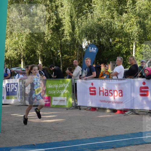 07.09.2025 - 19. Norderstedt Triathlon Zöllner http://msf.ph/oto/8769161 07.09.2025 09:50:36 Ziel 565 meine-sportfotos.de