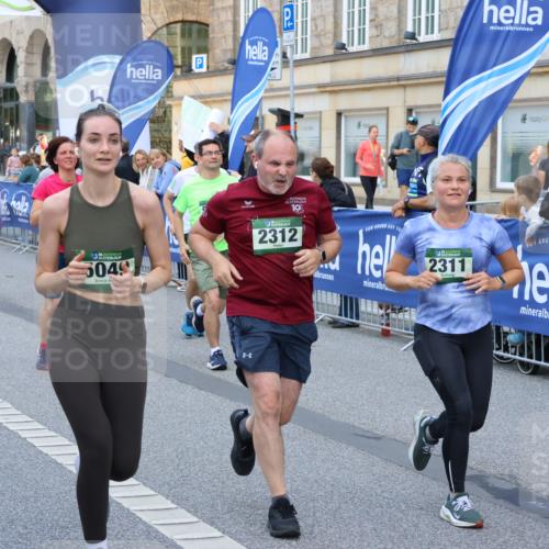 07.09.2025 - BARMER Alsterlauf Strokosch-Dieckow http://msf.ph/oto/8769192 07.09.2025 10:10:42 Ziel 2057, 2438, 2754, 3094, 3205, 3350, 3600, 4127, 4380, 4381, 4418, 4515, 5197, 5201, 5419, 5808, 6191, 8330, 8331, 8340, 8404 meine-sportfotos.de