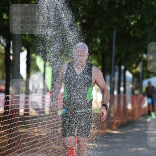 07.09.2025 - 19. Norderstedt Triathlon Michael Strokosch http://msf.ph/oto/8769200 07.09.2025 15:27:04 Laufen 391 meine-sportfotos.de